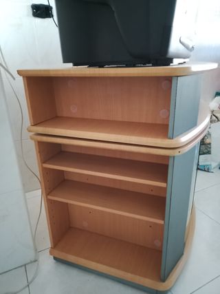 Mueble TV Grundig Madera y Cristal