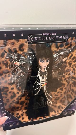Elvira Skullcollector Monster High
