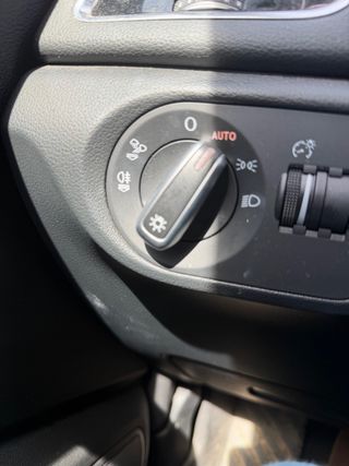 Audi Q3 150cv diesel manual pegatina C