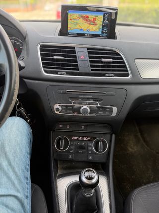Audi Q3 150cv diesel manual pegatina C