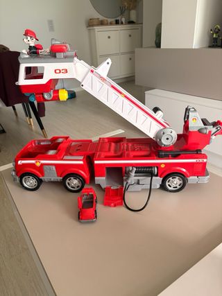 Camión Gigante Patrulla Canina