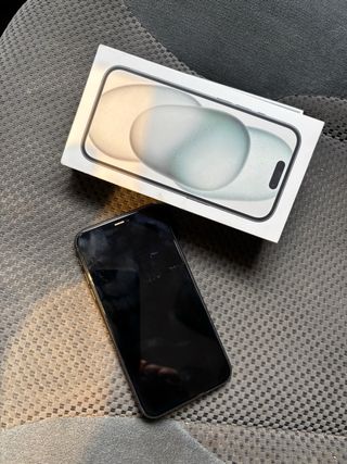 iPhone 11 128GB Negro + Cargador y Caja