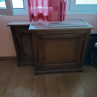 Cubre radiador de madera