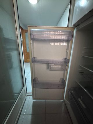 Nevera combi Beko con congelador