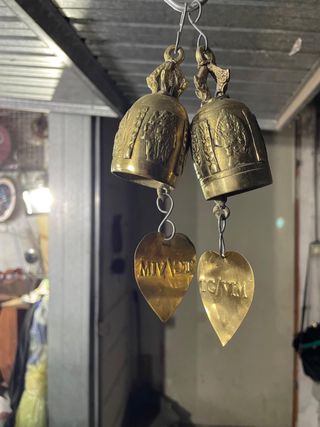 Campanelle in ottone con targhette a cuore