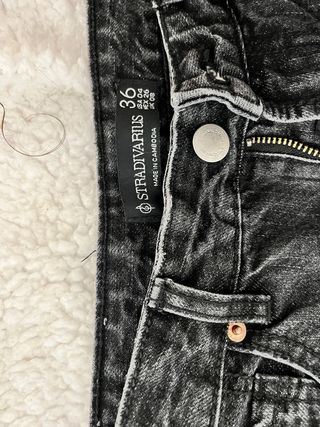 Jeans neri Stradivarius D92
