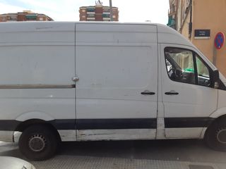 Mercedes-Benz Sprinter 2011