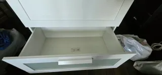 Cómoda BRIMNES 3 cajones blanco/vidrio