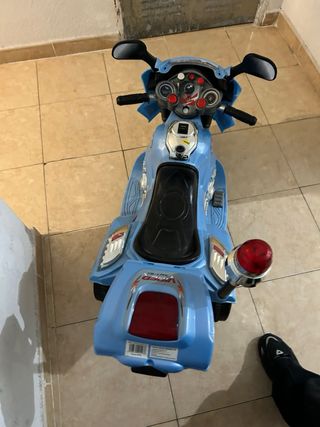 Moto infantil azul