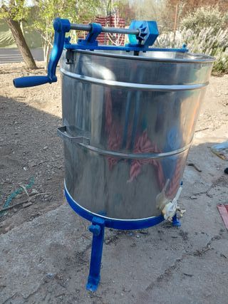 Extractor de miel manual