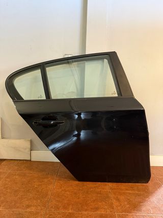 Puerta BMW Serie 1 E87 2010