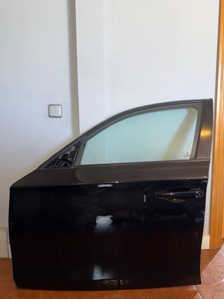Puerta BMW Serie 1 E87 2010