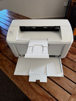 Impresora HP LaserJet Pro M15a con tóner