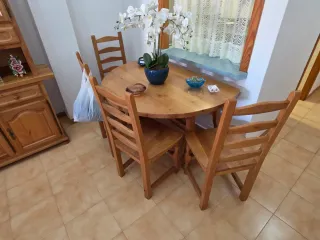 Muebles de madera de pino como nuevos