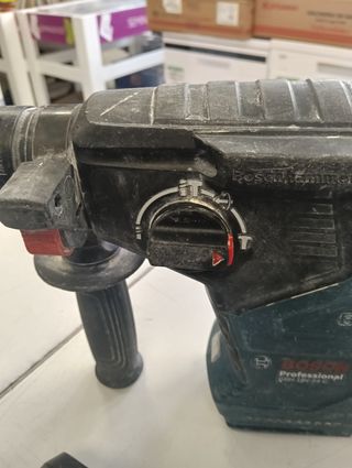 MARTILLO PERFORADOR BOSCH GBH 18V-24 C + 2 BATERIA