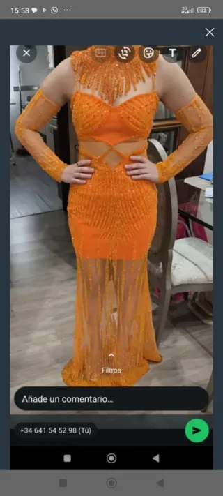 Vestido naranja pedrería