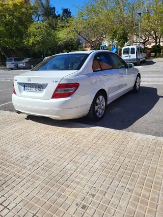 Mercedes-Benz Clase C 2010