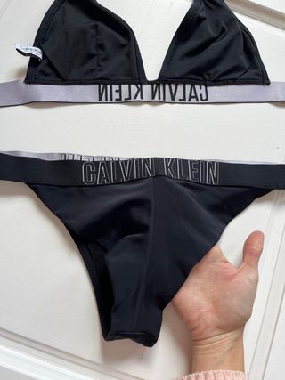 Bikini Calvin Klein Negro y Blanco Mujer