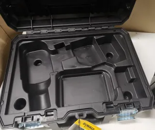 2 maletines Dewalt tstak II