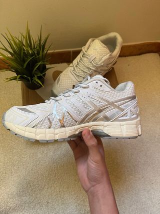 Asics Gel Kayano 20 Talla 42 Blancas/Plateadas