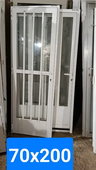 Puerta aluminio 70x200