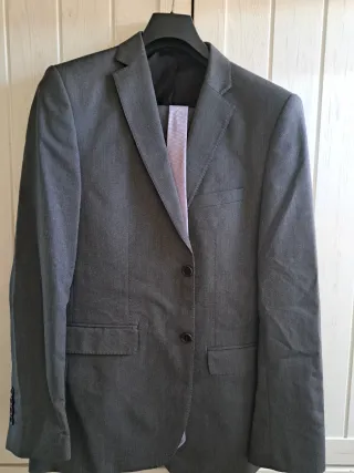 Traje de chaqueta gris caballero