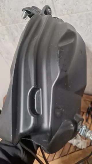 Depósito Rieju MRT 50 Negro