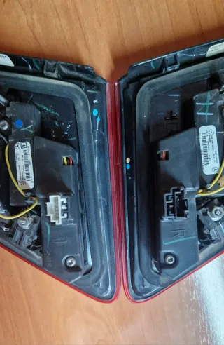 Pilotos Traseros Internos Mercedes Benz W166