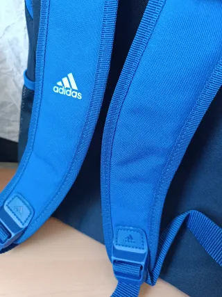 Mochila Adidas Azul y Verde
