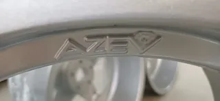 Llantas Azev 5 radios