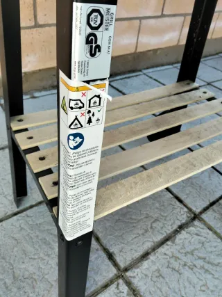 Barbacoa negra con ruedas