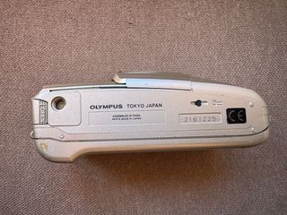 Olympus mju II Zoom 80 Cámara Analógica 35mm