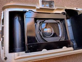 Olympus mju II Zoom 80 Cámara Analógica 35mm