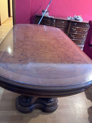 Mesa de comedor de madera de cerezo alargable