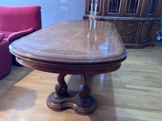 Mesa de comedor de madera de cerezo alargable