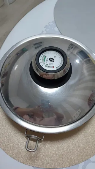 Sartén con tapa y softiera