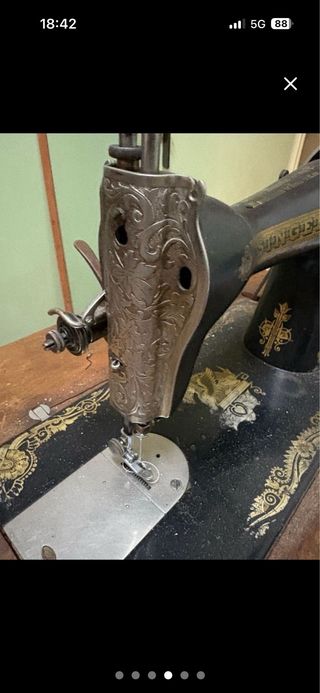 Máquina de coser antigua Singer