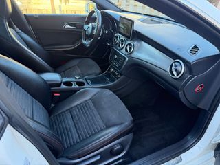 Mercedes-Benz Clase CLA 2015