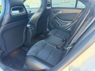 Mercedes-Benz Clase CLA 2015