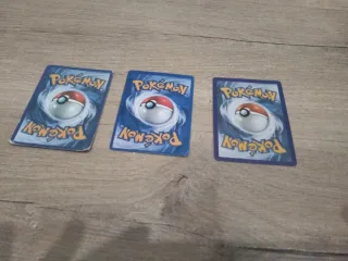 3 Cartas Pokémon Pikachu VMAX y V
