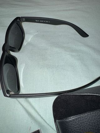 Gafas de sol Ray-Ban negras