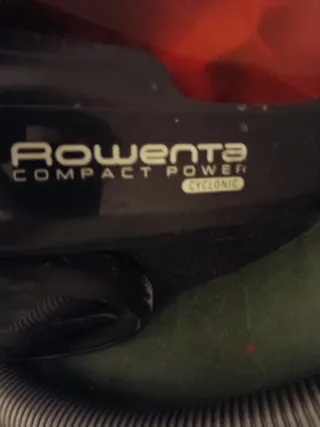 Aspiradora ROWENTA Compact Power
