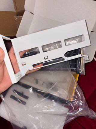 Soporte Vertical GPU PCIe 4.0 Reclinable