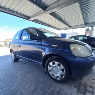 Toyota Yaris 2001