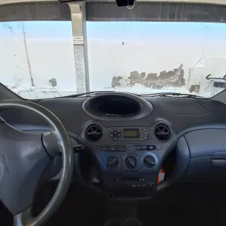 Toyota Yaris 2001