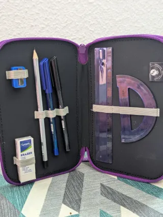 Estuche Real Madrid Morado