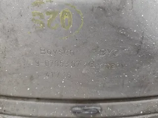Tubo de escape coche
