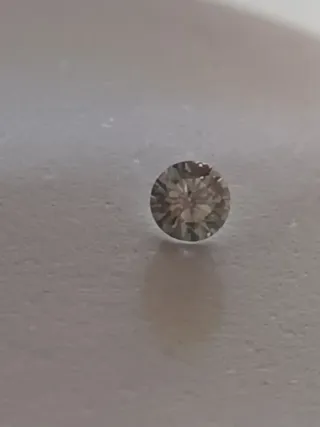 Diamante Naturale Certificato Ct. 0.14 E/VVS1