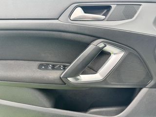 Peugeot 308 1.2 110CV