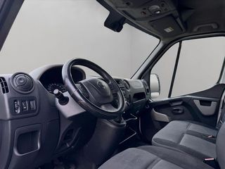 Nissan NV400 2.3dCi 125 COMFORT L3H2 3500 FWD